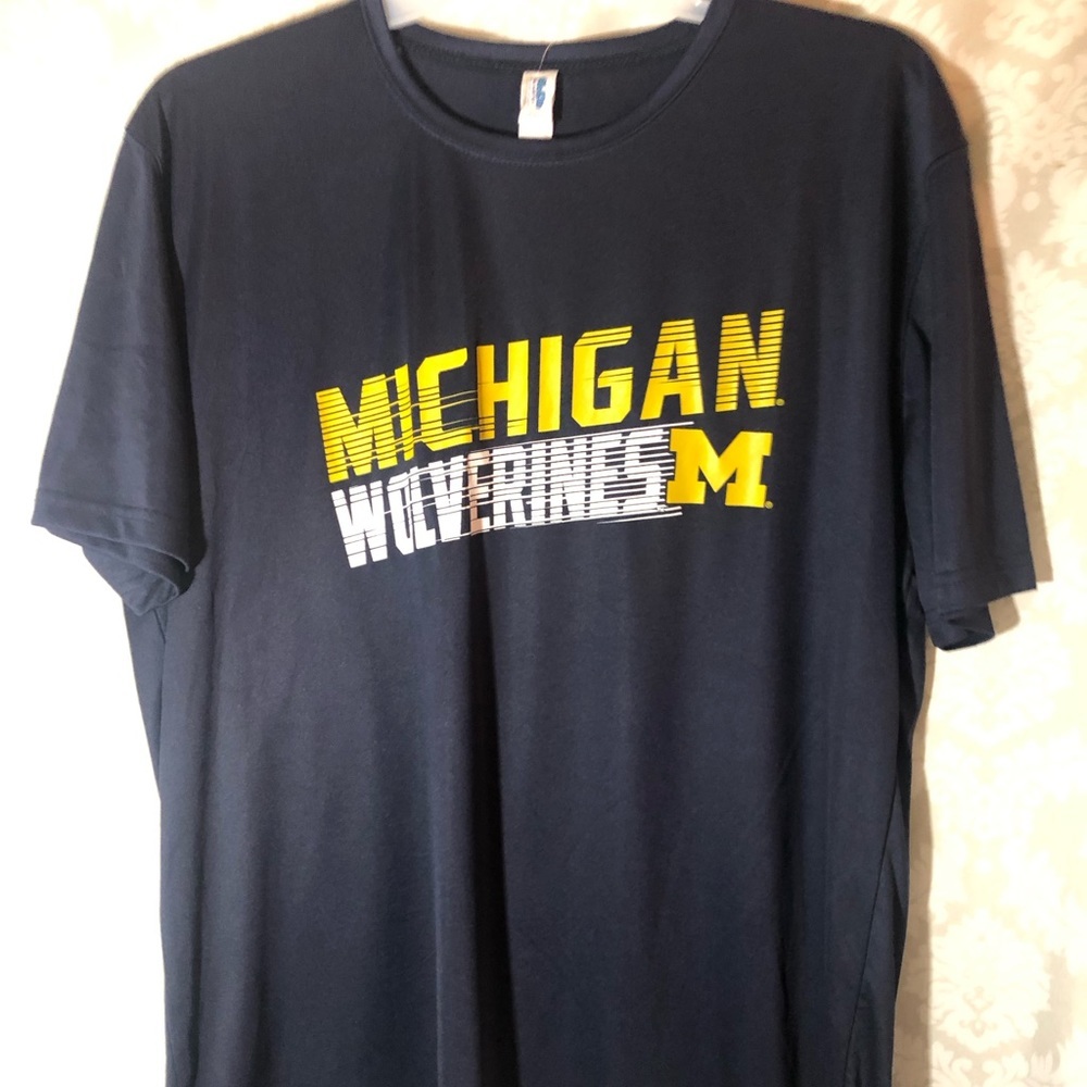 Michigan Wolverines Tee XL - Picture 3 of 9